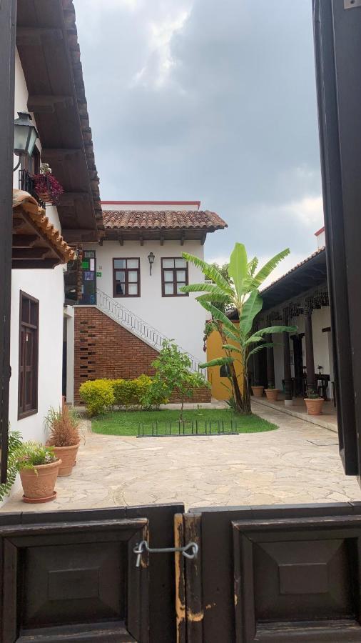 Casa Tequio * San Cristóbal de Las Casas